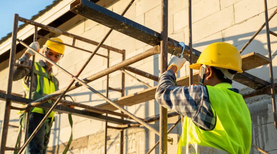 Professional fairlawn roofing services in Lerna, IL